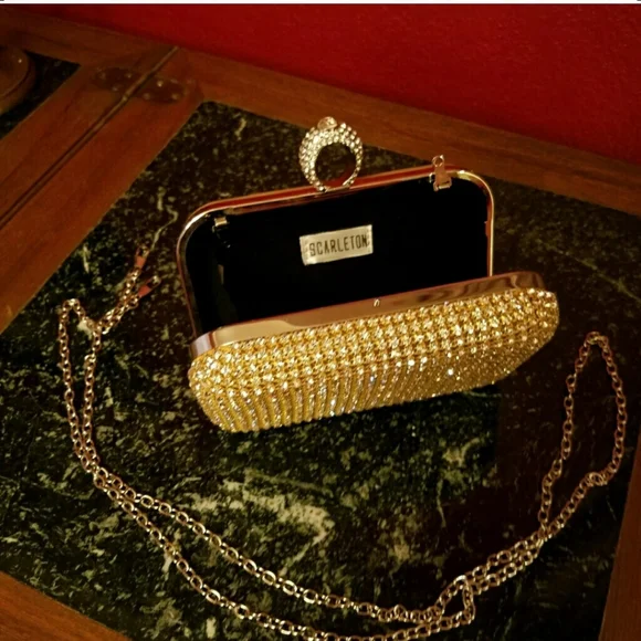 STUNNING Scarleton evening bag - Picture 1 of 5